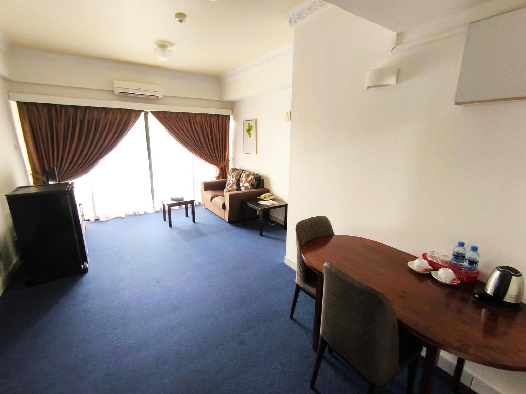 Jubilee Hotel Bandar Seri Begawan Exterior foto
